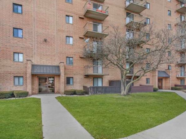 5960 Lake Bluff Dr Unit 601