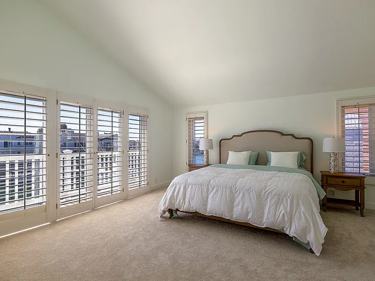 2411 Monaco Dr — Photo 22