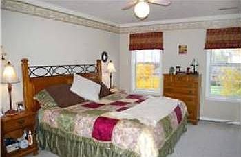 5th image of 421 Brookview Dr