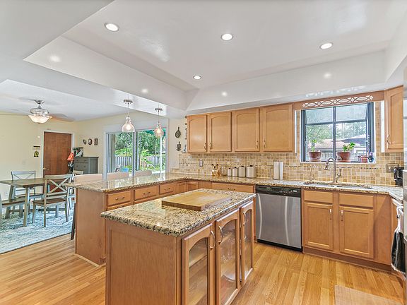 5th image of 3677 Torre Grande Ave