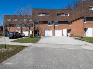 452 Silverstone Dr #33, Toronto, ON M9V 3K8
