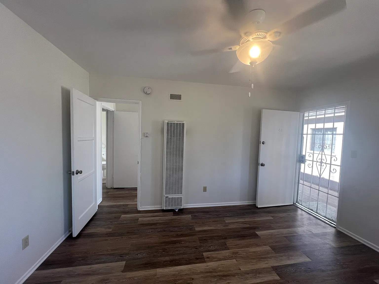 1 bed, 500 sqft, $1,850 — Photo 3