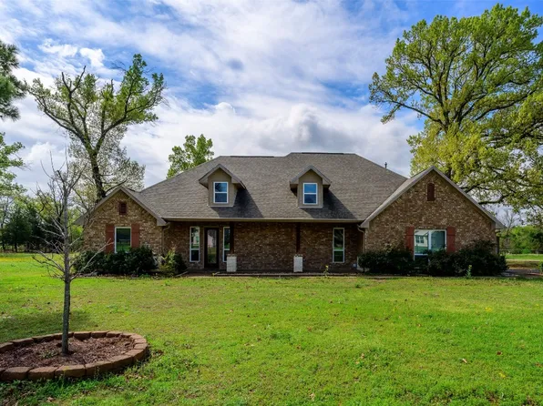 22511 Lake Jackson Rd, Lindale, TX 75771