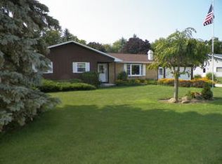 1172 Thompson Dr, Bad Axe, MI 48413