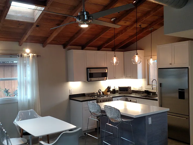 125 Athena St — Photo 1