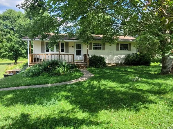 690 Black Hill Rd, Franklin, PA 16323