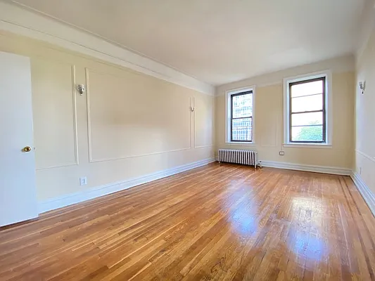 Rented by Queens Apartments Realty LLC | media 3