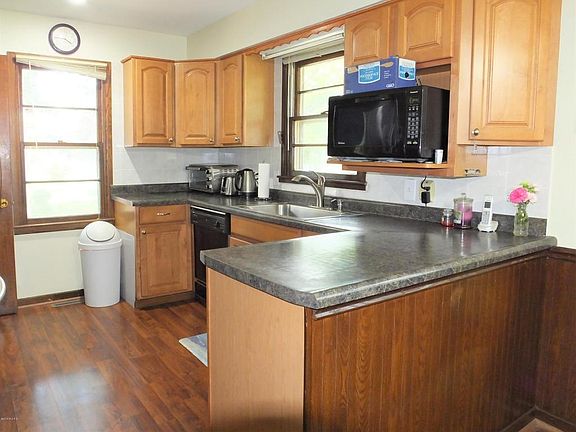 4th image of 1853 Millbrook St SE