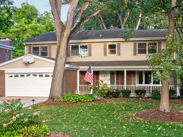 629 N Forrest Ave, Arlington Heights, IL 60004