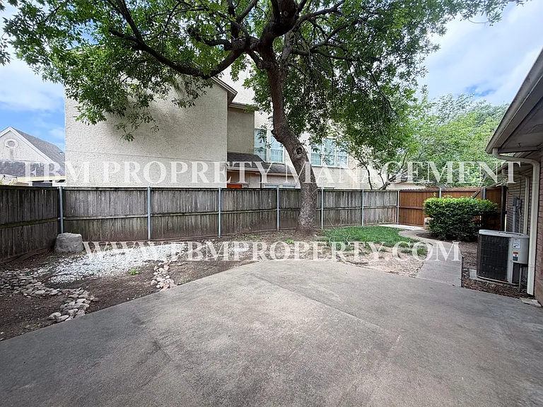 19 Country Club Place - 3 Bedroom, 2 Bathroom Home in Waxahachie, TX! — Photo 22