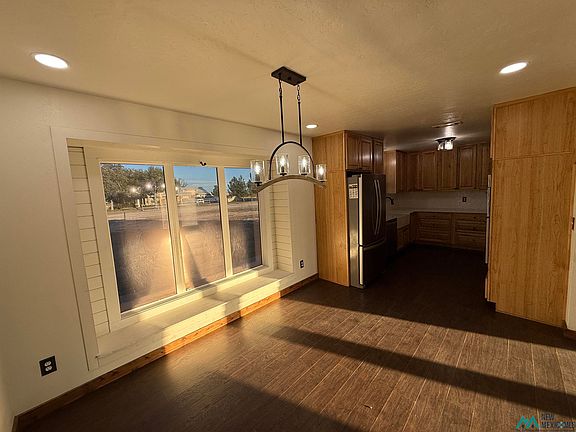 4th image of 8223 N Matt Dr