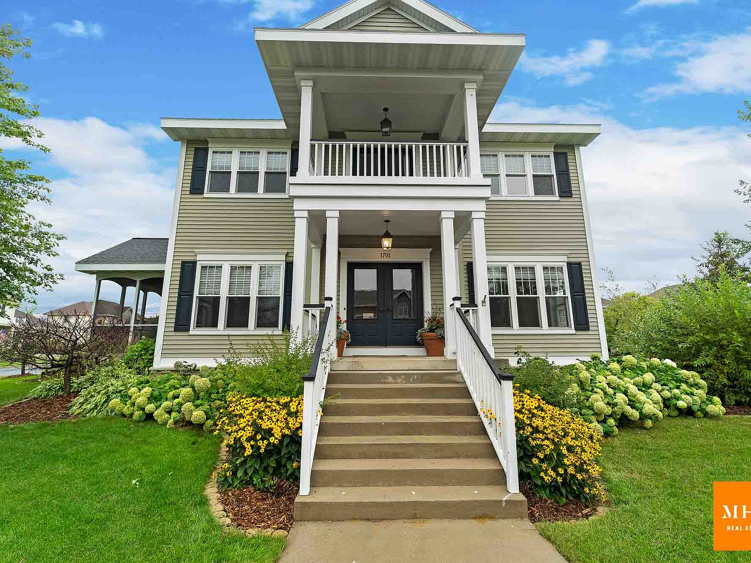 1701 Bellewood Dr, Waunakee, WI 53597 Zillow