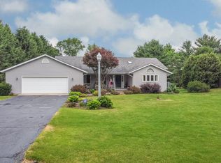 2500 Circle Dr, Belvidere, IL 61008