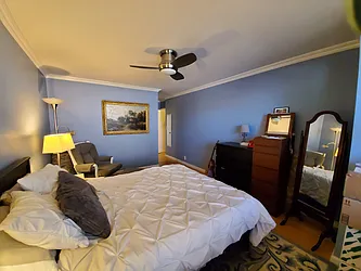 Sold by Bennett D Kirschner, LREB