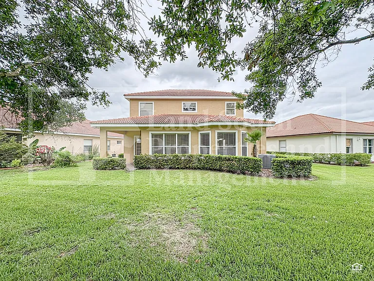 1762 Altavista Cir — Photo 44