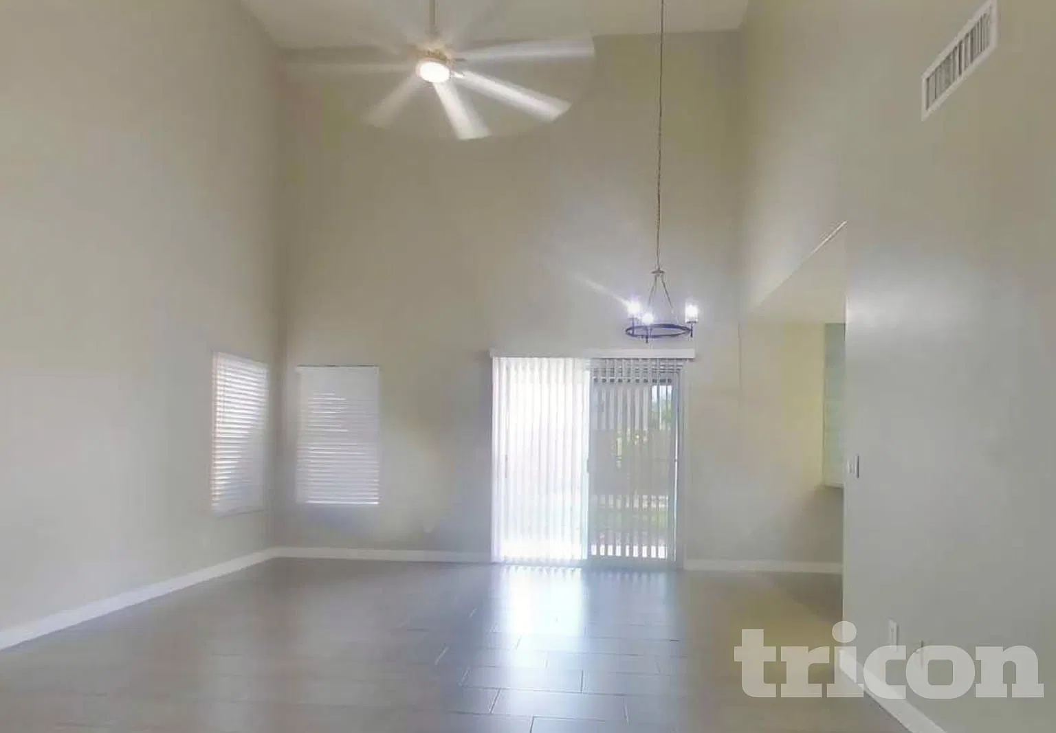 11817 W Poinsettia Drive El Mirage AZ — Photo 3