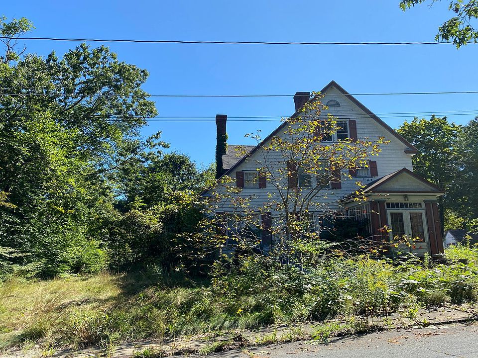 27 Chase St, Orange, MA 01364 Zillow