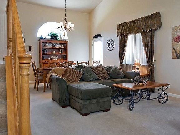 4th image of 1501 Las Brisas Dr