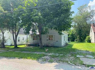 26 S McCammon St, Sullivan, IN 47882
