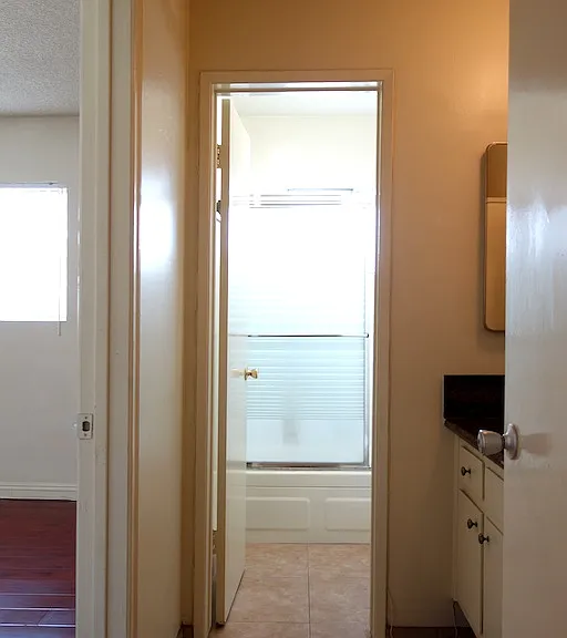4641 La Mirada Ave #11 — Photo 7