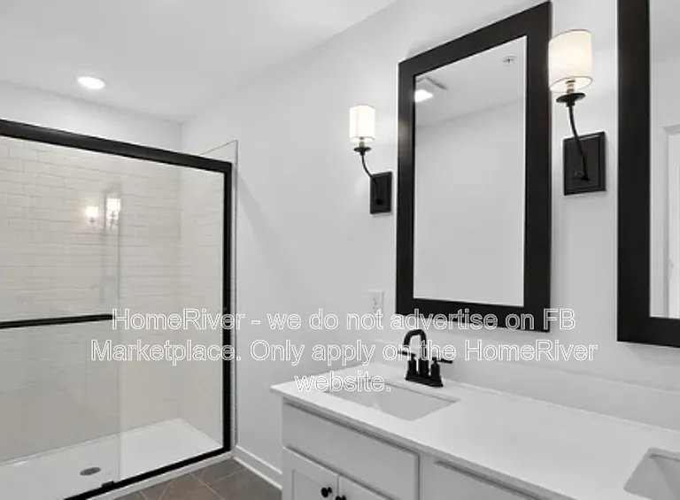 228 Clement Loop — Photo 4