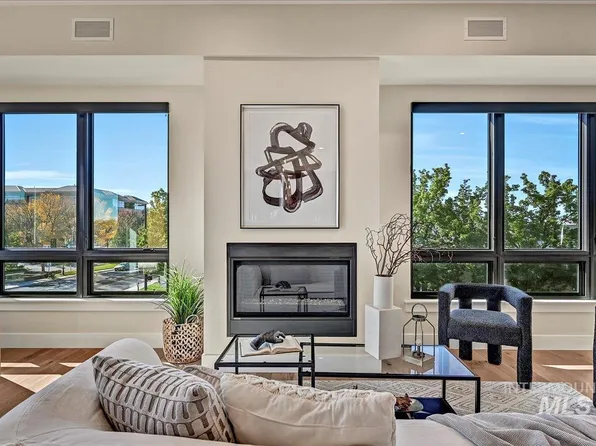 880 W River St Unit 307, Boise, ID 83706