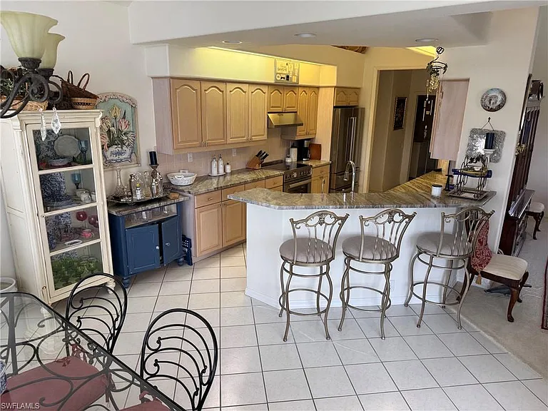 13781 Tonbridge Ct — Photo 8