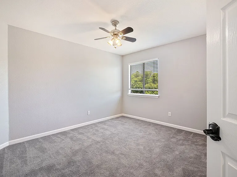 11100 Los Comancheros Rd — Photo 15