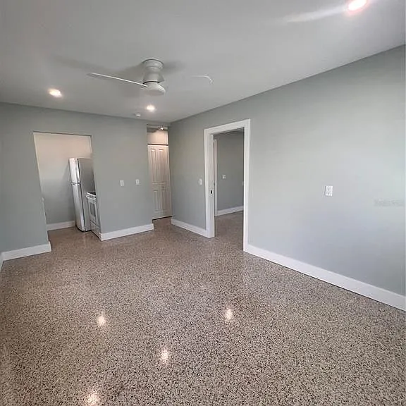 40 82nd Ave S #1 — Photo 28