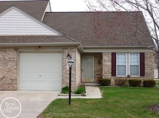 3971 Hunters Cir E, Canton, MI 48188