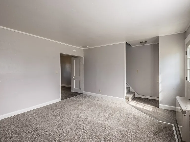 Atlantic Townhouse Apartments — Photo 7