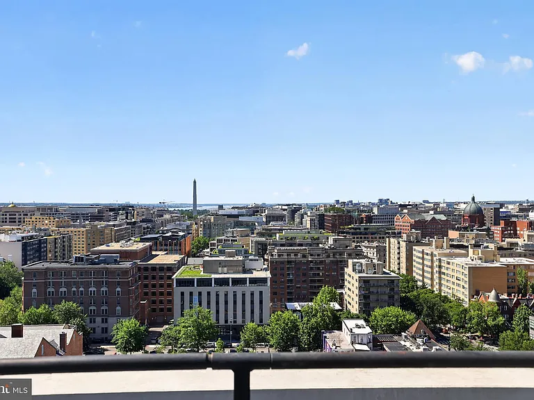 1615 Q St NW #T6 — Photo 30