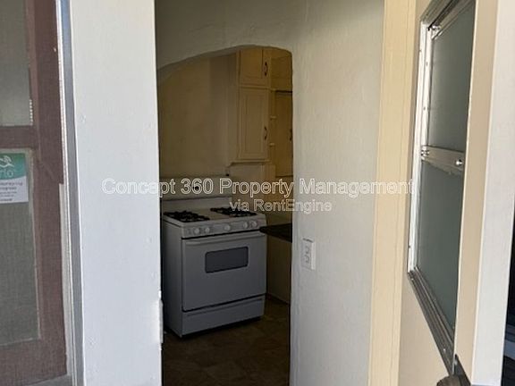5th image of 3811 E 10th St