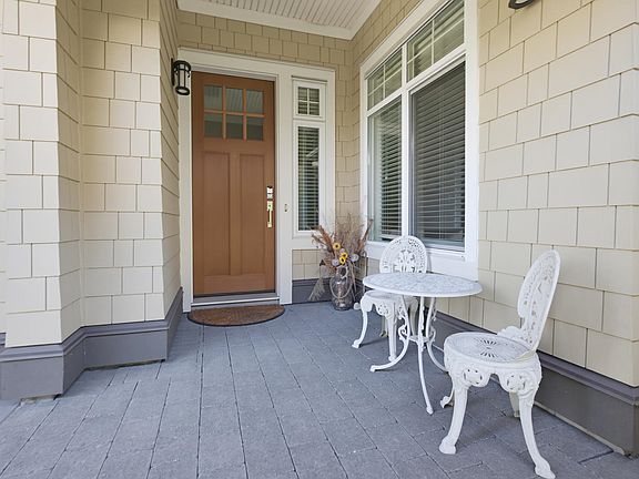 4th image of 21707 88th Ave #104