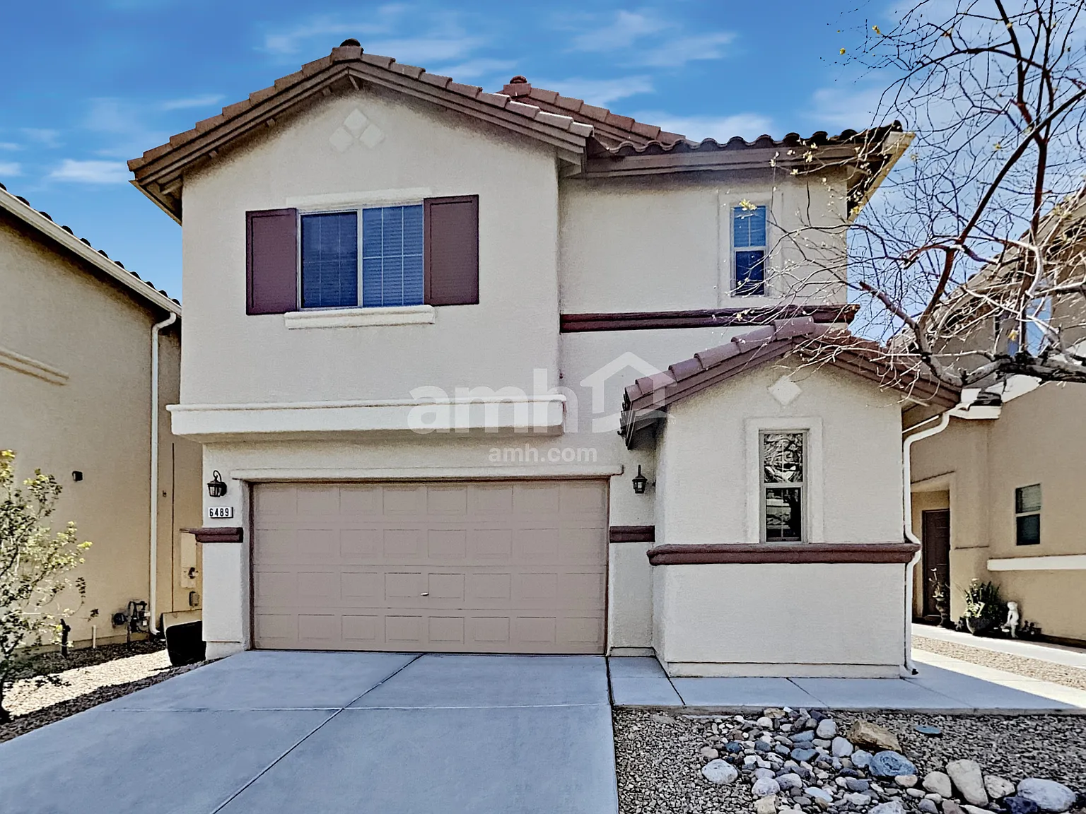 3 bed, 2.5 bath, 1750 sqft, $2,175 — Photo 1