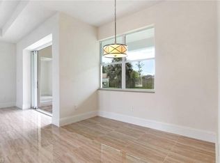 2830 18th Ave NE, Naples, FL 34120