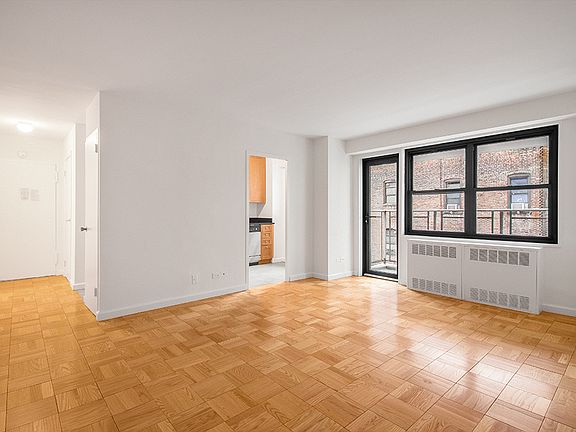 4th image of 350 W 51st St APT 6H