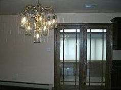 5th image of 115 Isabella St