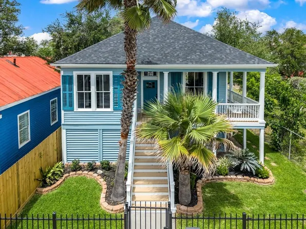 2714 Avenue K, Galveston, TX 77550