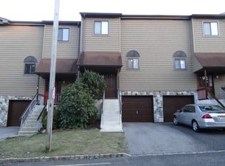 1206 Alpine Trl, Neptune, NJ 07753