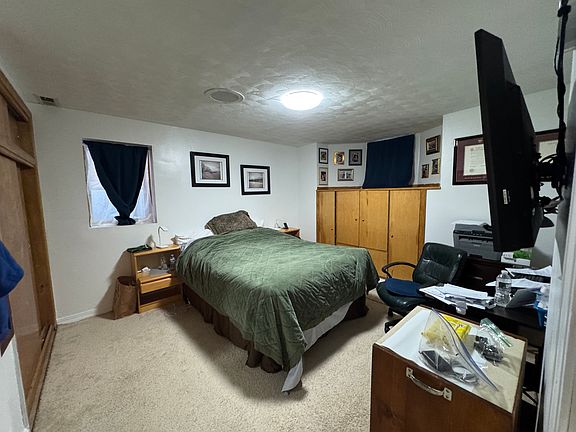 5th image of 14 Chelsea St APT 2