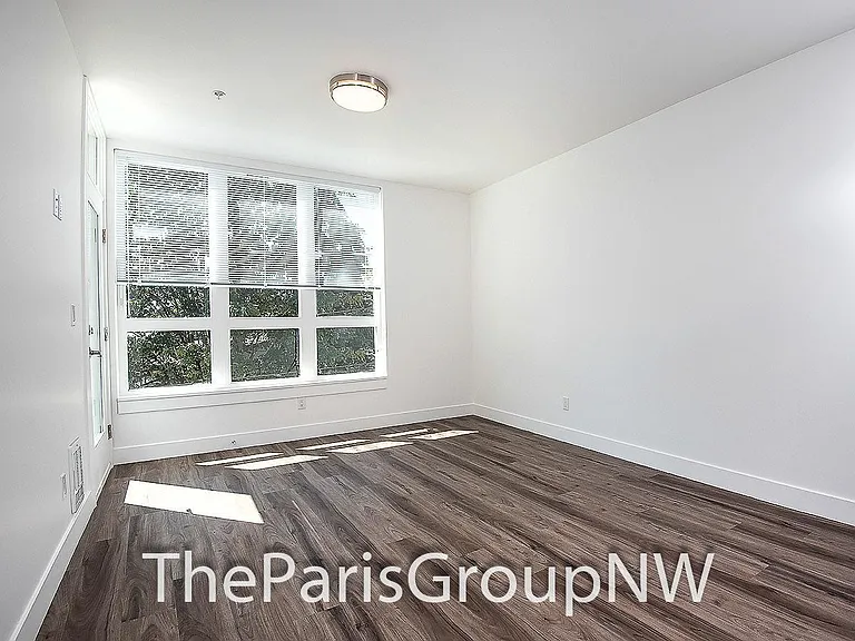 3108 NE 145th St #203 — Photo 4