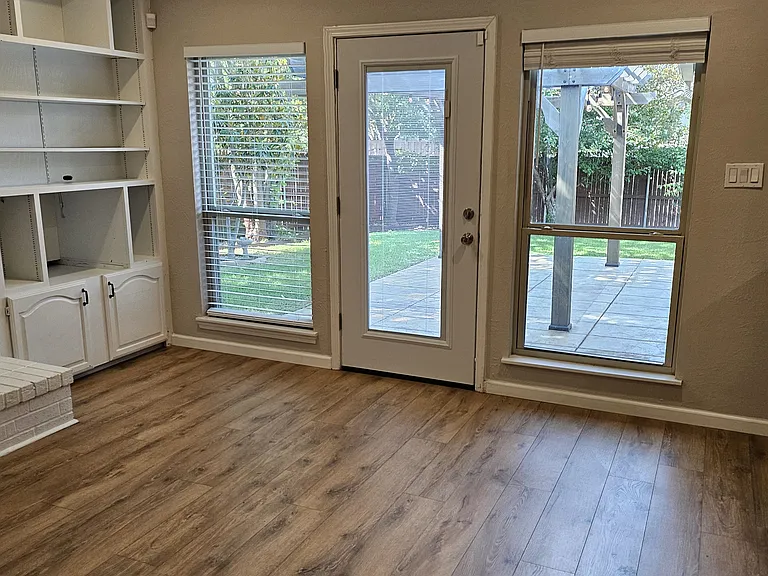 1344 Heidi Dr — Photo 31