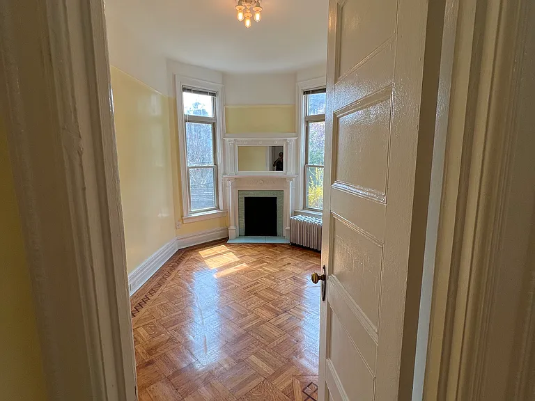 78 Fenimore St #2 — Photo 15