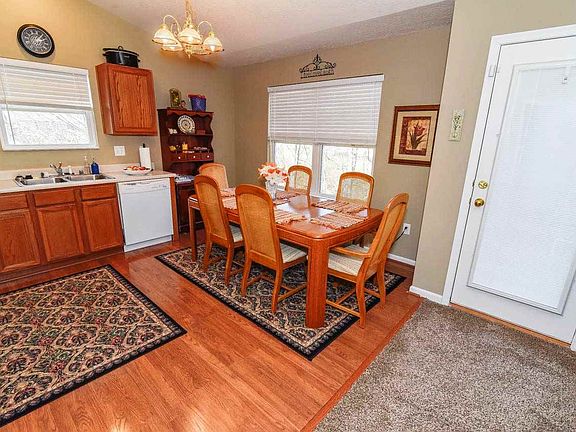 4th image of 22 Maisie Ln