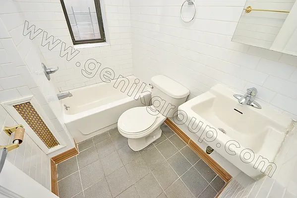 Rented by Genik Group Corp | media 8