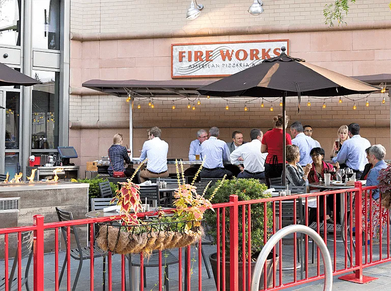 Excellent Rosslyn Location Blocks from Restaurants & Retail