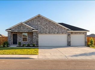74 Leon Way, Dayton, TX 77535
