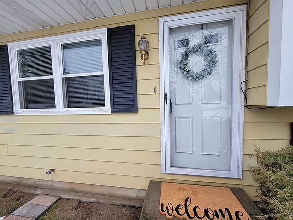 3rd image of 20825 Deluna Way
