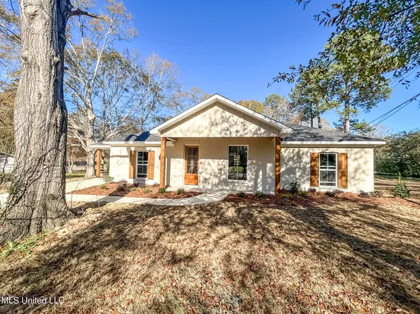 4106 Shelton St, Pearl, MS 39208